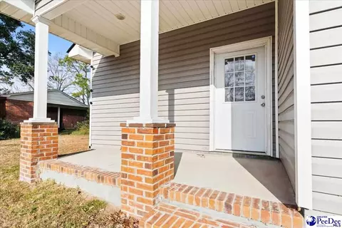 Exterior - 908 E Candy Ln, Florence, SC 29505 photo 4 of 6