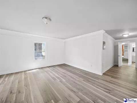 Living - 308 E Miller, Jefferson, SC 29718 photo 7 of 9