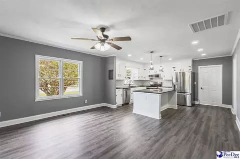 601 S 4th Ave, Dillon, SC 29536 photo 13