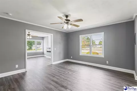 601 S 4th Ave, Dillon, SC 29536 photo 10