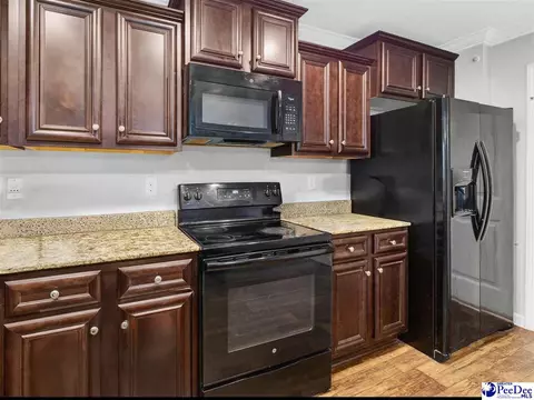 Kitchen - 2115 Chatfield Dr, Florence, SC 29505 photo 3 of 5