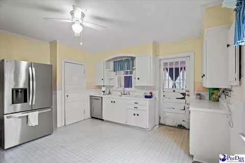 218 Huger St, Cheraw, SC 29520 photo 7
