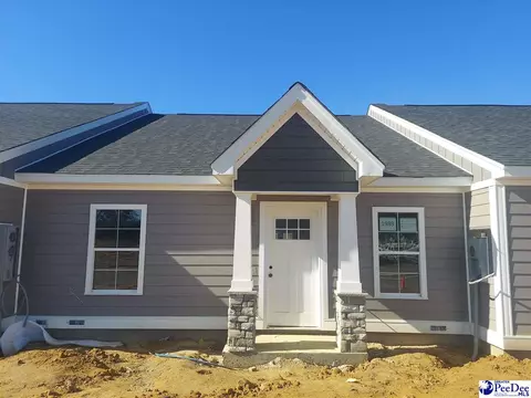 1989 Belardi Vera Dr, Florence, SC 29501