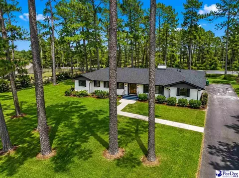 Exterior - 1815 Hampton Dr, Florence, SC 29505 photo 3 of 8