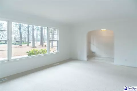 Living - 1815 Hampton Dr, Florence, SC 29505 photo 3 of 4