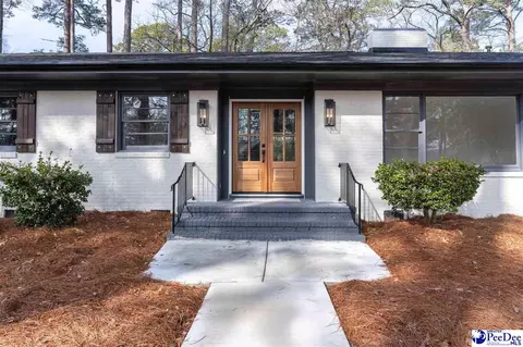 Exterior - 1815 Hampton Dr, Florence, SC 29505 photo 5 of 8