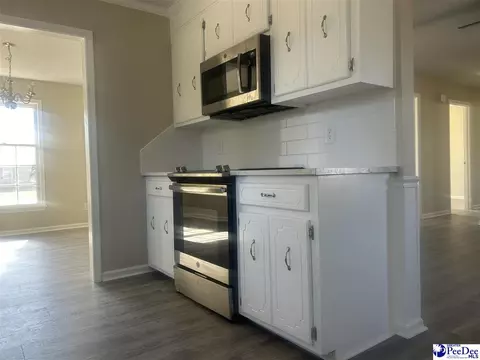 405 E Suena, Florence, SC 29505 photo 6