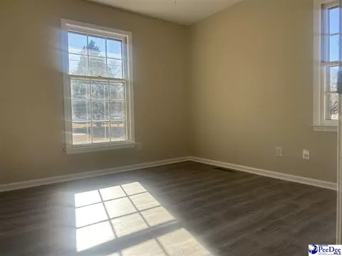 405 E Suena, Florence, SC 29505 photo 10