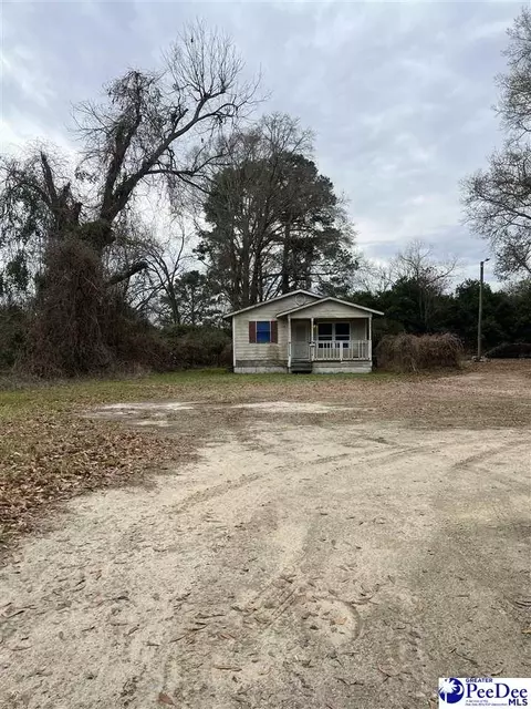 1518 E Dargan St, Dillon, SC 29536 photo 15