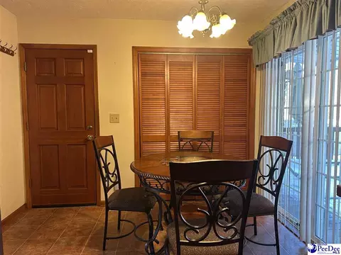 1116 N 24th Ave, Dillon, SC 29536 photo 9