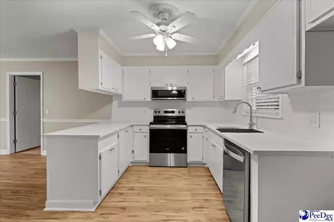Kitchen - 2702 Juniper Rd, Florence, SC 29501 photo 2 of 4