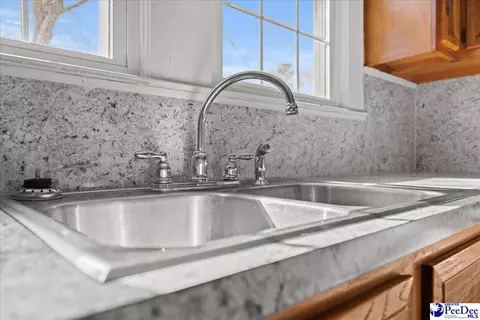 Kitchen - 201 Boykin Ave, Lamar, SC 29069 photo 3 of 5