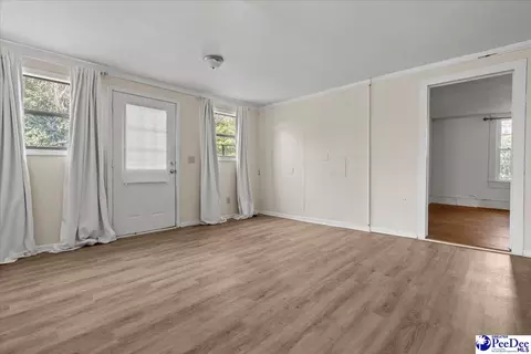 Living - 201 Boykin Ave, Lamar, SC 29069 photo 6 of 6