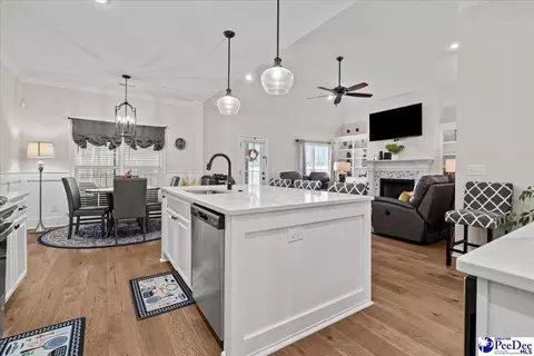 1017 Faison Dr, Florence, SC 29501 photo 9
