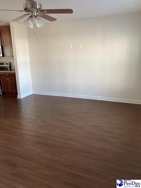 1619 A B C Gregg Ave, Florence, SC 29501 photo 2