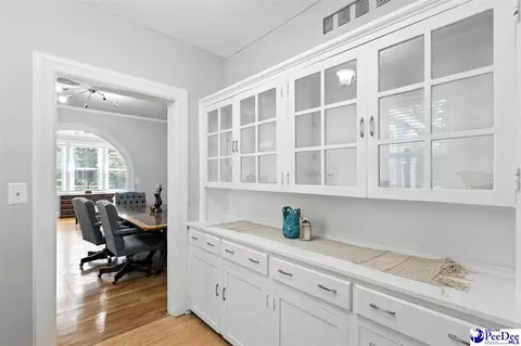1007 W Palmetto St, Florence, SC 29501
