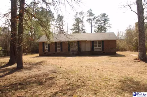 905 Loop Rd, Bennettsville, SC 29512