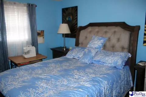 Bedroom - 1407 Aaron Cir, Florence, SC 29506 photo 1 of 9