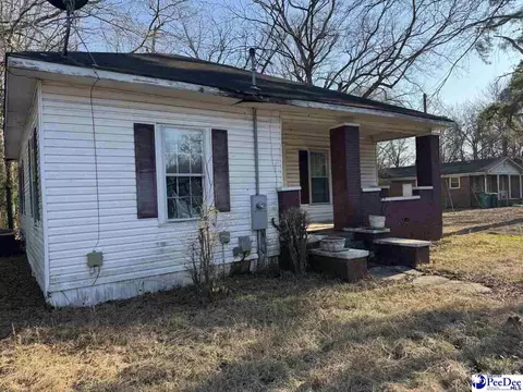 404 E New St, Timmonsville, SC 29161