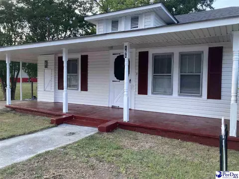 151 E Pine Ave, Mcbee, SC 29101