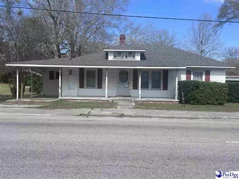 Exterior - 151 E Pine Ave, Mcbee, SC 29101 photo 4 of 13