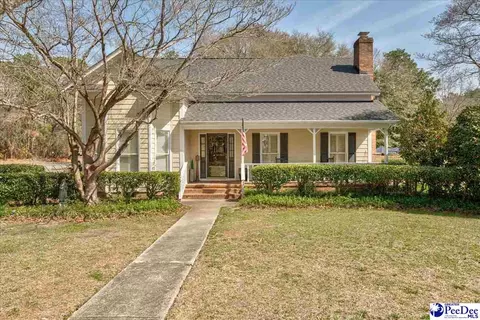 1209 Forest Dr, Hartsville, SC 29550
