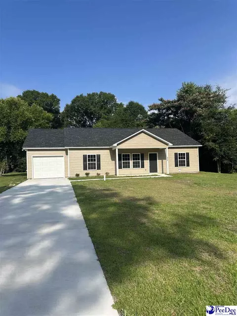 806 Glen Acres Dr, Hartsville, SC 29550