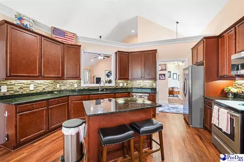 3606 Malabar St, Florence, SC 29501 photo 9