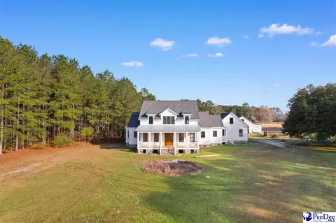 Exterior - 1185 Mclaughlin Rd, Effingham, SC 29541 photo 3 of 10