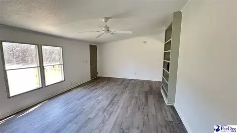 6307 Jordan Rd, Effingham, SC 29541 photo 16