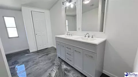 6307 Jordan Rd, Effingham, SC 29541 photo 9