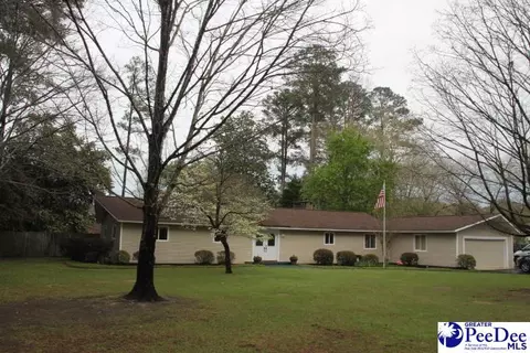313 Oakdale Dr, Hartsville, SC 29550
