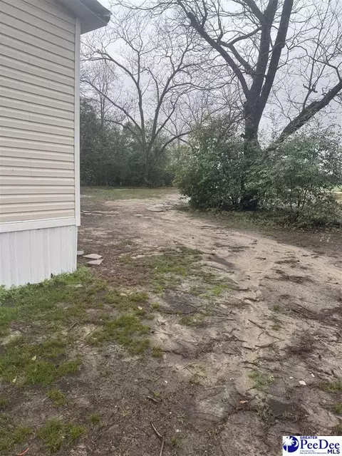 249 Woodlawn Rd, Sumter, SC 29150