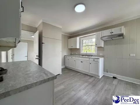 204 E Pine St, Florence, SC 29506 photo 11