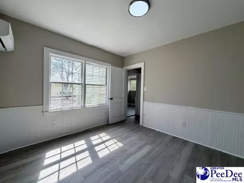 204 E Pine St, Florence, SC 29506 photo 15