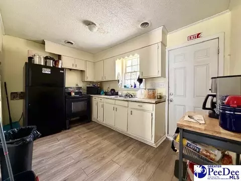 204 E Pine St, Florence, SC 29506 photo 27