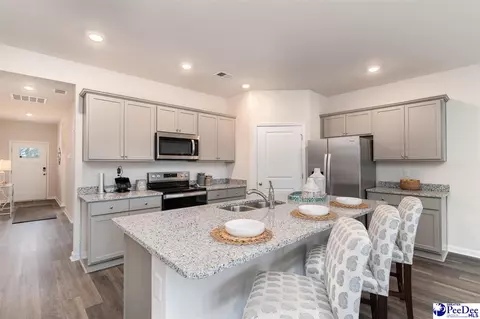 Kitchen - 3340 Royal Star Ln, Florence, SC 29501 photo 1 of 4