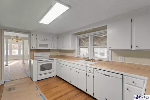 313 Park Ave, Florence, SC 29501 photo 13