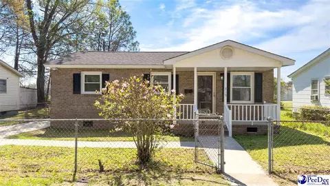 319 Floyd Ave, Lake City, SC 29560