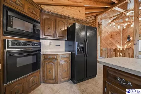Kitchen - 25560 Hwy 151, Mcbee, SC 29101 photo 4 of 9