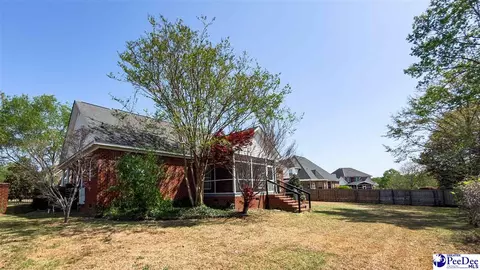 Exterior - 3039 Author Dr, Florence, SC 29501 photo 8 of 11