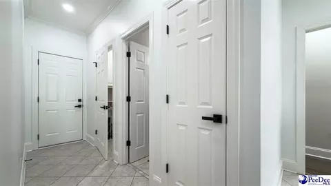 Entry Way - 3039 Author Dr, Florence, SC 29501 photo 4 of 5