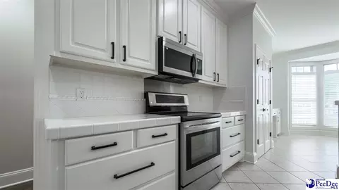 Kitchen - 3039 Author Dr, Florence, SC 29501 photo 2 of 11