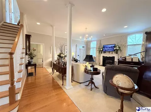 Entry Way - 701 Laurel Ln, Dillon, SC 29536 photo 5 of 6