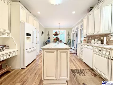 Kitchen - 701 Laurel Ln, Dillon, SC 29536 photo 1 of 8