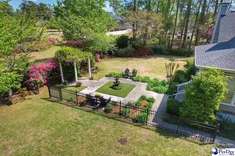 Exterior - 701 Laurel Ln, Dillon, SC 29536 photo 5 of 18