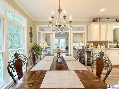 Dining - 701 Laurel Ln, Dillon, SC 29536 photo 4 of 5