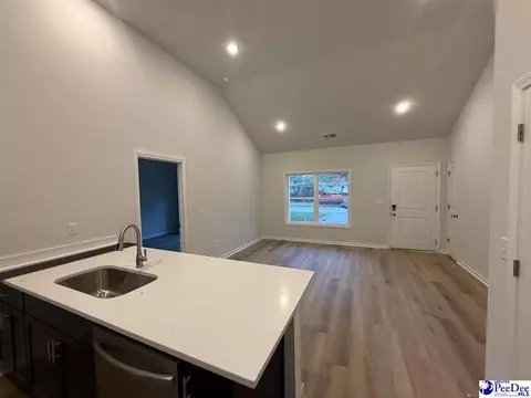 402 Murray St, Marion, SC 29571 photo 5