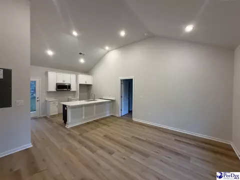 402 Murray St, Marion, SC 29571 photo 6