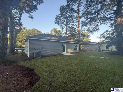 402 Murray St, Marion, SC 29571 photo 3